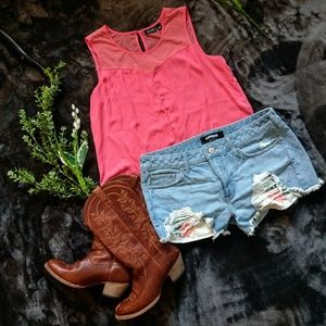 Express "Shortie" Relaxed Low Rise Shorts